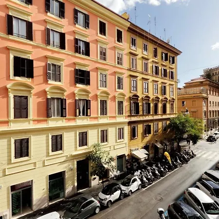 1-bedroom Vatican Museum *